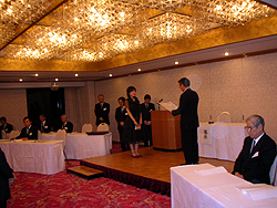 優秀学生表彰・暁木会会長賞 青木千夏さん