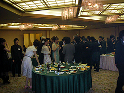 懇親会の風景