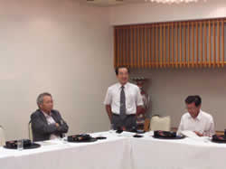 梅田新支部長あいさつ
