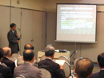 総会に先立ち、神戸大学田中教授の講演会「防災研究活動と国際展開」